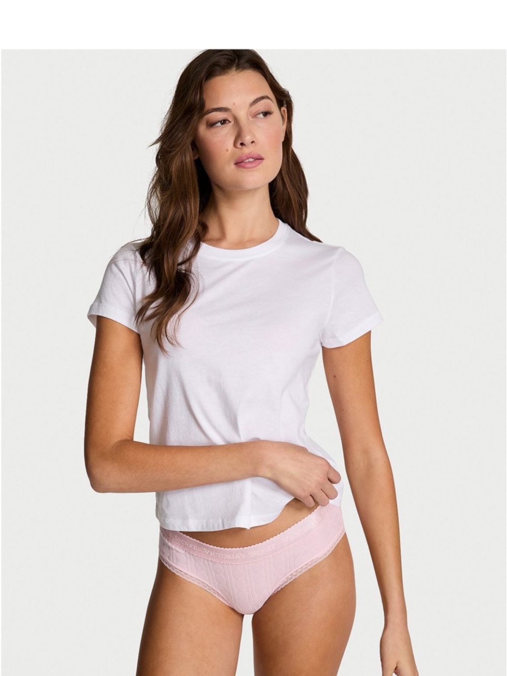 White tee